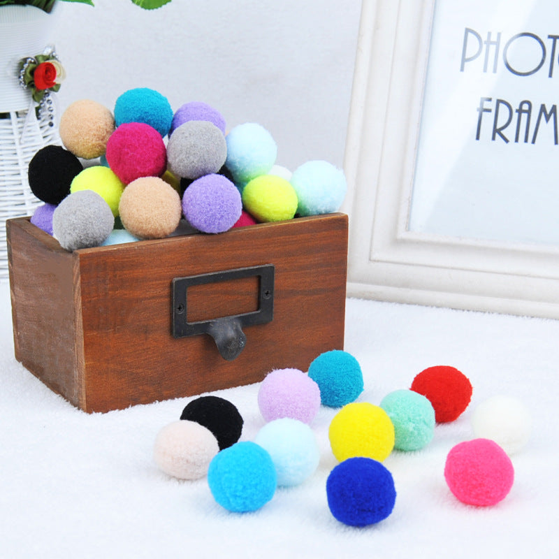 Plush Interactive Cat Ball Toys – Soft Elastic Play Balls for Indoor Cats Exercise & Fun