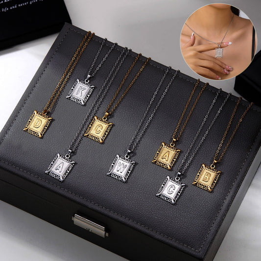 Stainless Steel Gold/Silver Personalized Initial Letter Alphabet Necklace